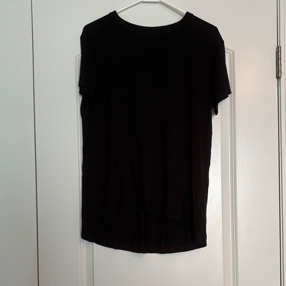 American Eagle Outfitters Black Short Sleeve Tee